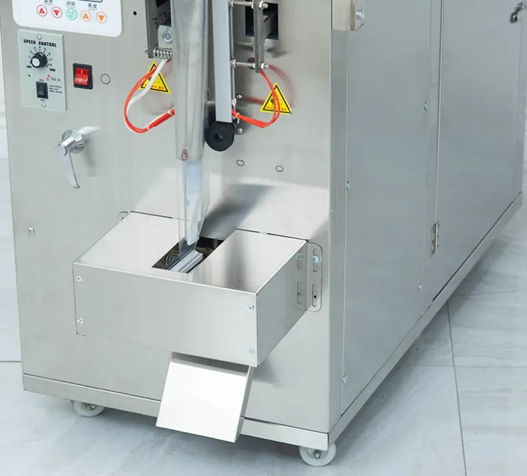 Automatic Packing Machine Sauce Sealing Filling Packaging Machine with